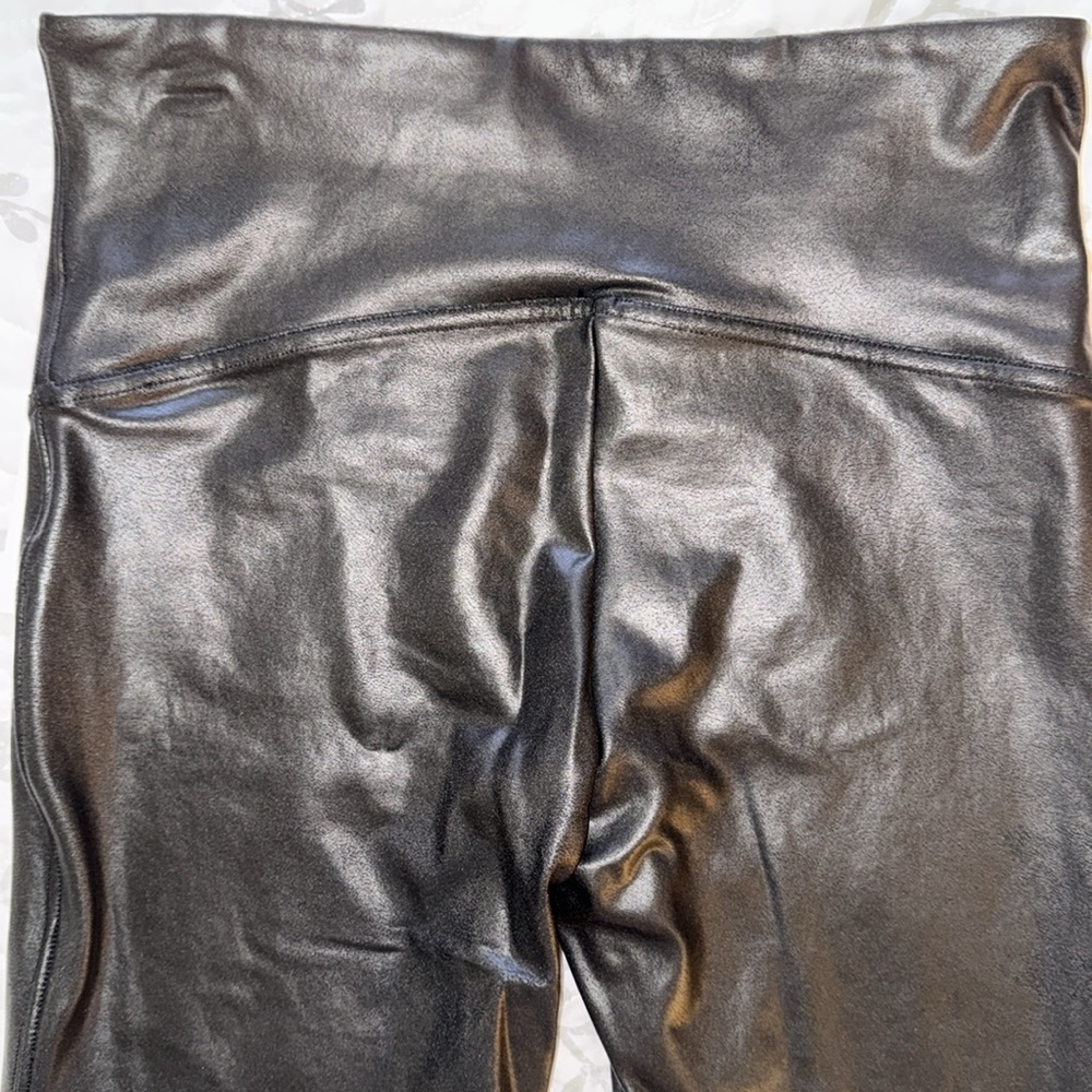 SPANX Faux Leather Leggings Black Size Large - Picture 6 of 12